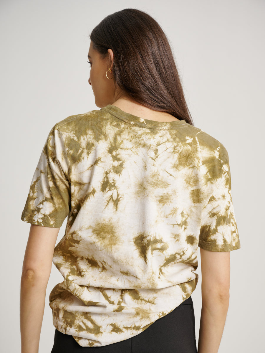 Green Tie Dye Ketapang Plant Snow Scrap Pattern Short Sleeve T-shirt