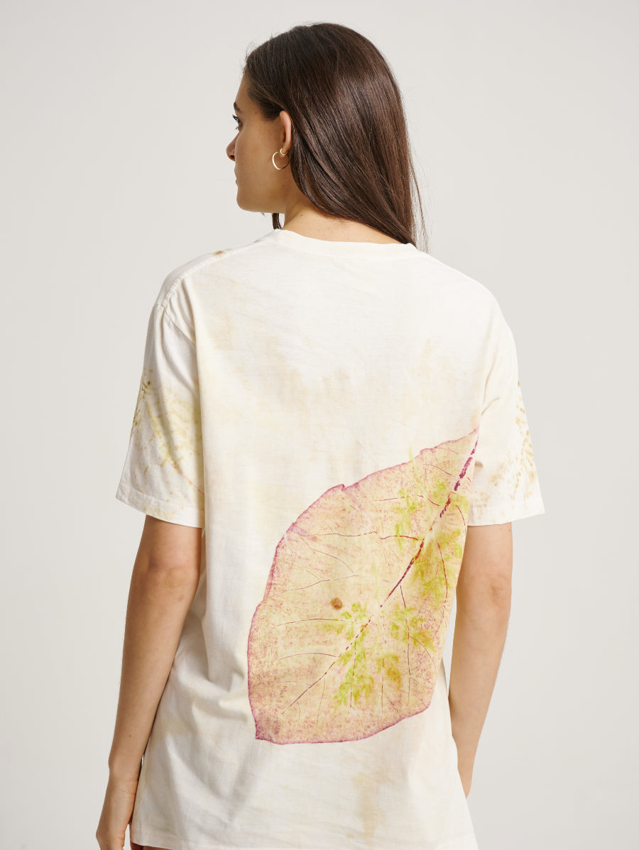 Brown Guava and Elephant Leg Plant Eco Print Short Sleeves T-shirt