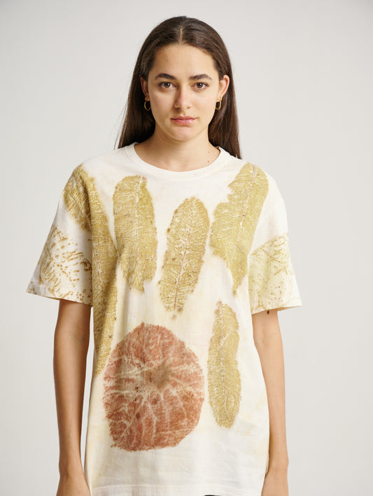 Brown Guava and Elephant Leg Plant Eco Print Short Sleeves T-shirt