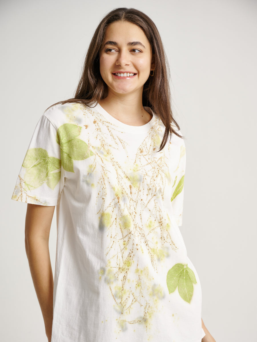 Green Jarak Merah and Willow Eco Print Short Sleeves T-shirt