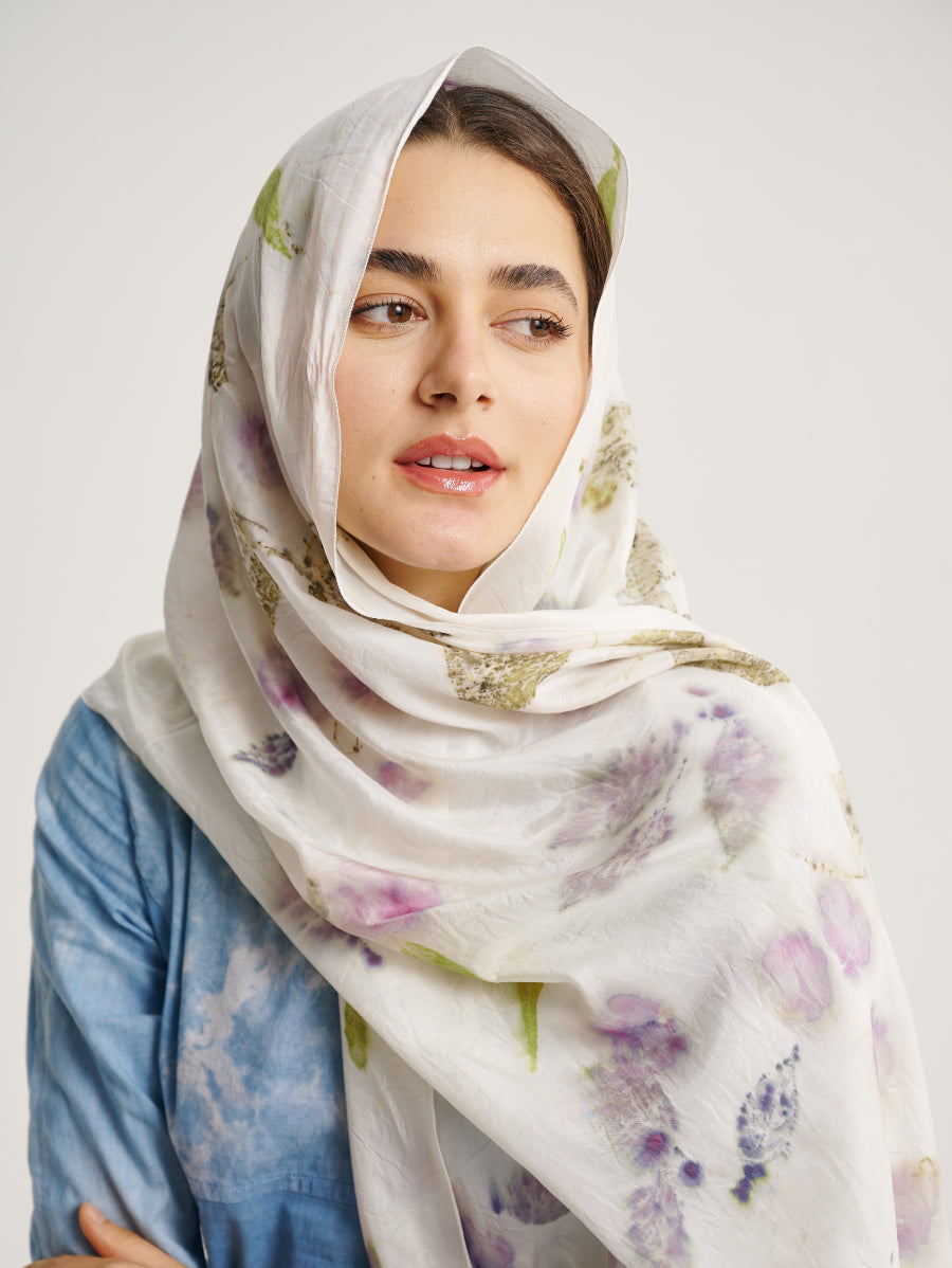 Pastel White Bagonia (Leaf) Motif Eco Print Silk Scarf