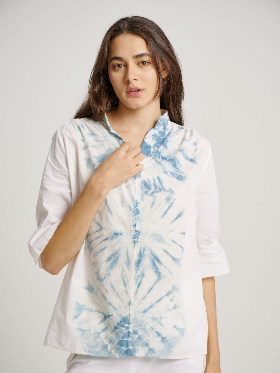 White Blouse Blue Tie Dye Indigo Plant Diamond Pattern V-Neck Collar 3/4 Sleeves