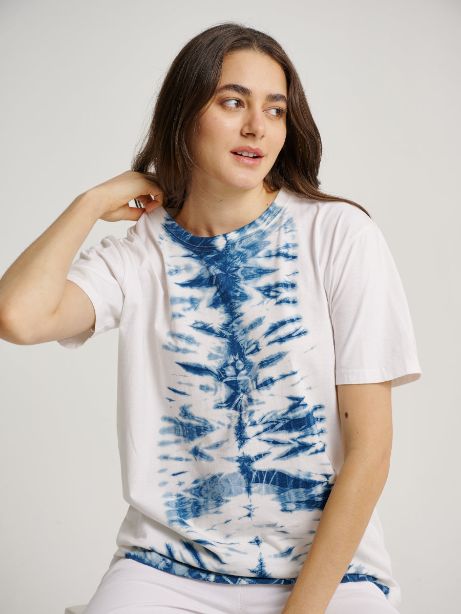 Blue Tie Dye Indigo Plant Middle Square Short Sleeve T-shirt