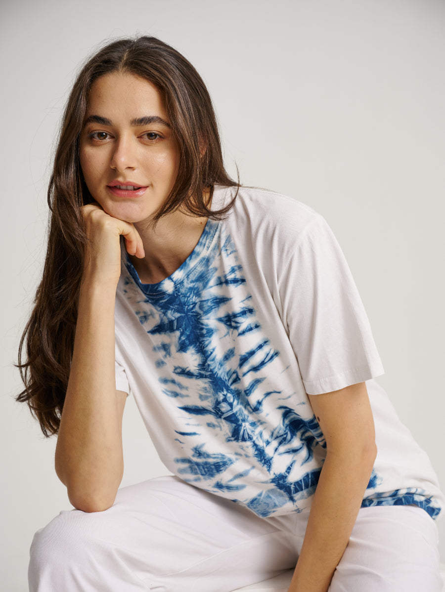 Blue Tie Dye Indigo Plant Middle Square Short Sleeve T-shirt