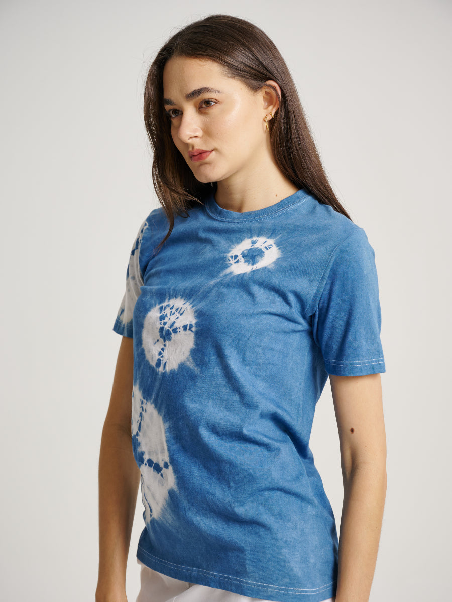 Blue Tie Dye Indigo Plant Web Pattern Short Sleeve T-shirt