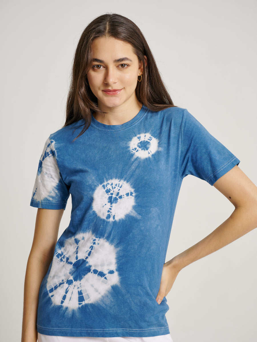 Blue Tie Dye Indigo Plant Web Pattern Short Sleeve T-shirt