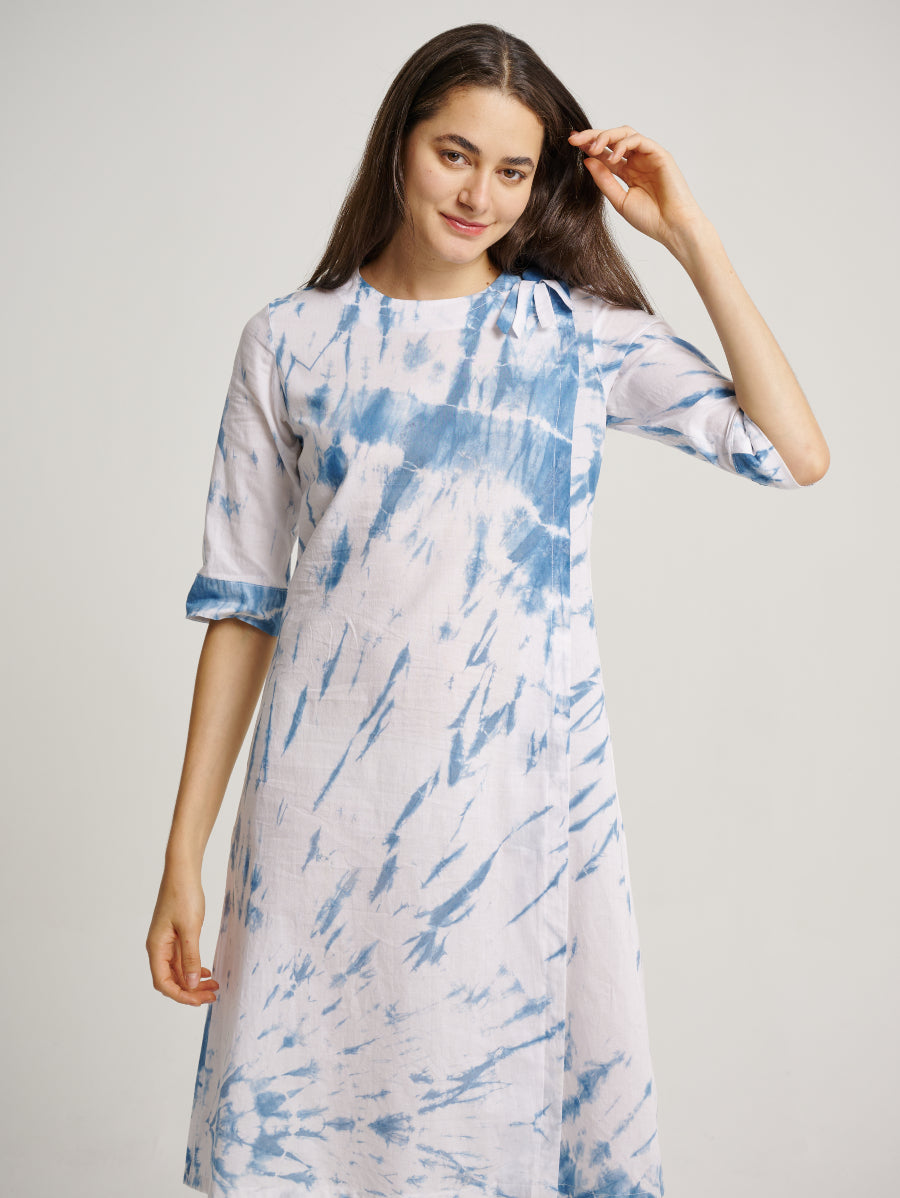 Blue Tie Dye Dress Indigo Plant Whirl Pattern Round Neck 3/4 Sleeves