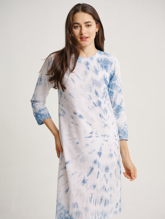 Blue Tie Dye Dress Indigo Plant Whirl Pattern Round Neck 3/4 Sleeves