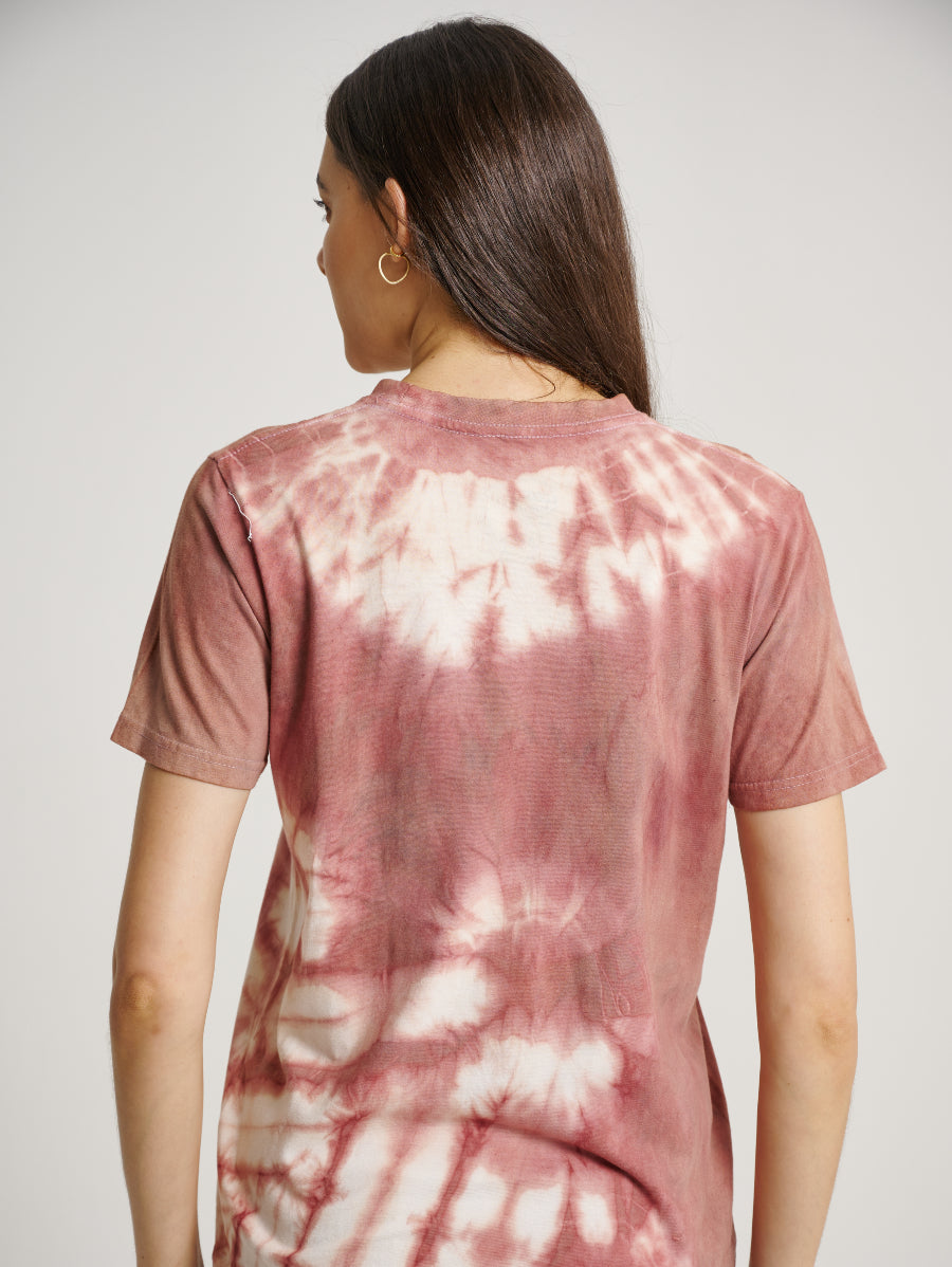 Pink Tie Dye Secang Plant Whirl Strip Pattern Short Sleeve T-shirt