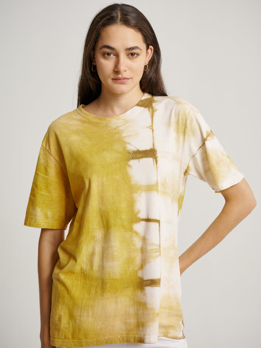 Yellow Tie Dye Tumeric Plant Square Pattern Short Sleeve T-shirt